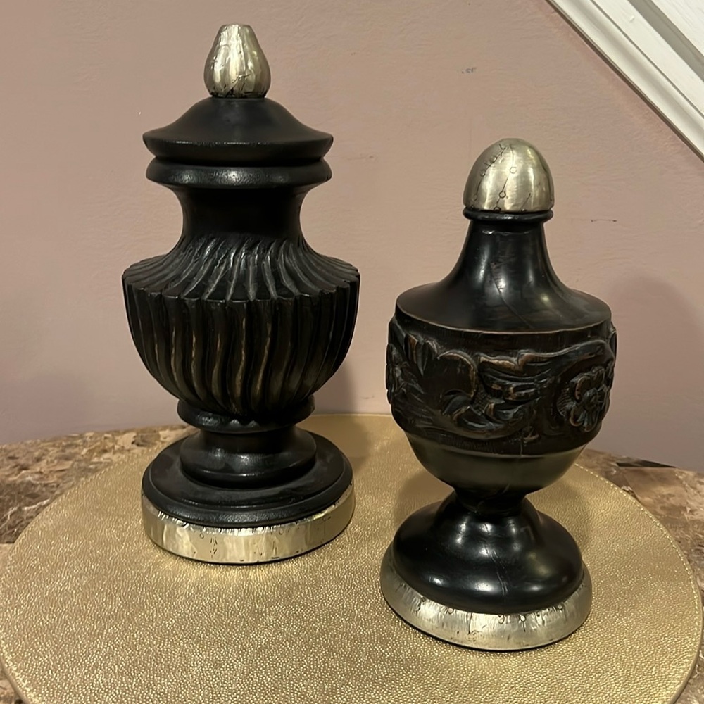 Grandinroad Carved Wood Finial Decor, Set/2